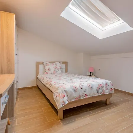 Willa Marta Grižane